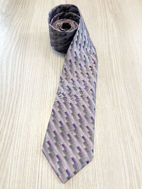 Kenneth Cole Awearness 100% Silk XL Tie Purple Gray Geometric Necktie Office